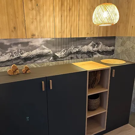 S Vyhladom Apartman