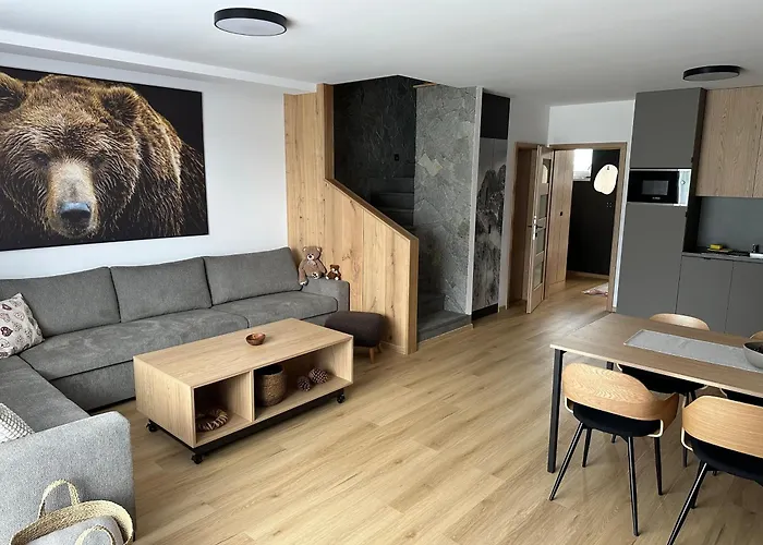 S Vyhladom * Stará Lesná